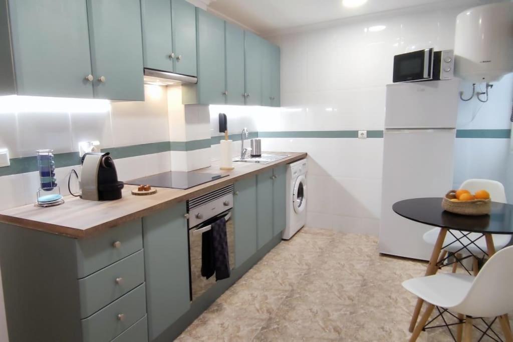 Apartamento En El Centro De Elche Con Terraza La Alborada מראה חיצוני תמונה